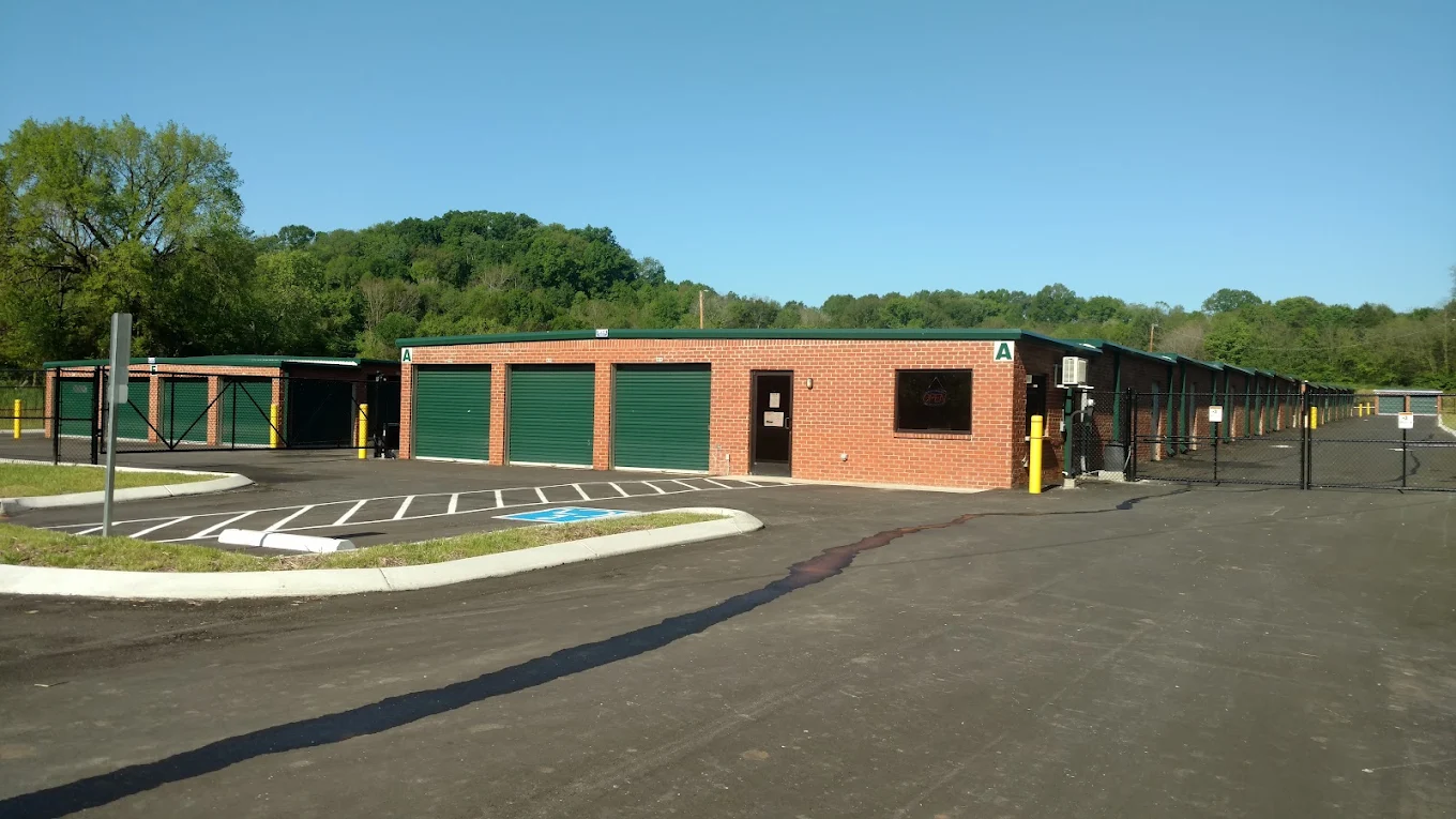 Assured Storage of Goodlettsville 1124 Louisville Hwy Goodlettsville, TN 37072 (615) 528-1013